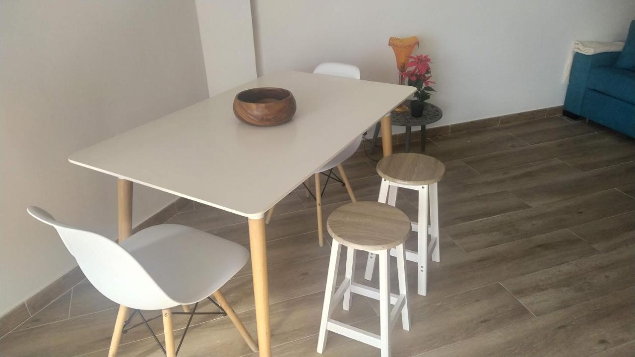 Apartamento Estudio En Chinasol Primera Linea Playa San Cristobal Almuñécar Exteriör bild